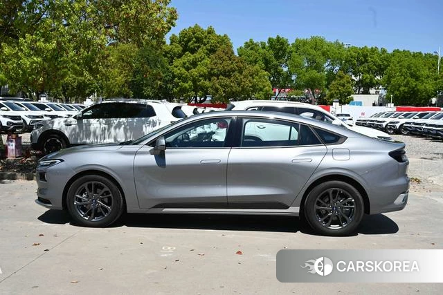 Ford Mondeo id 4239940 из Китая 20