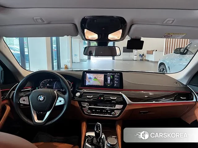 BMW 5 Series (G30) id 3043183 из Кореи 15