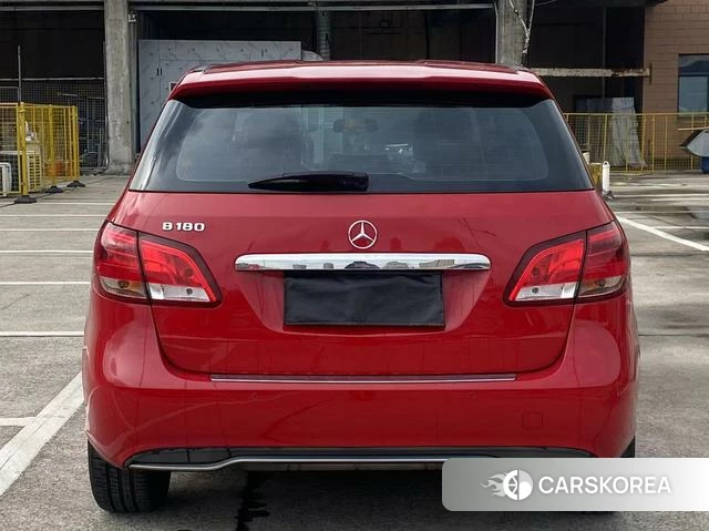 Mercedes-Benz Class B id 4238428 из Китая 11