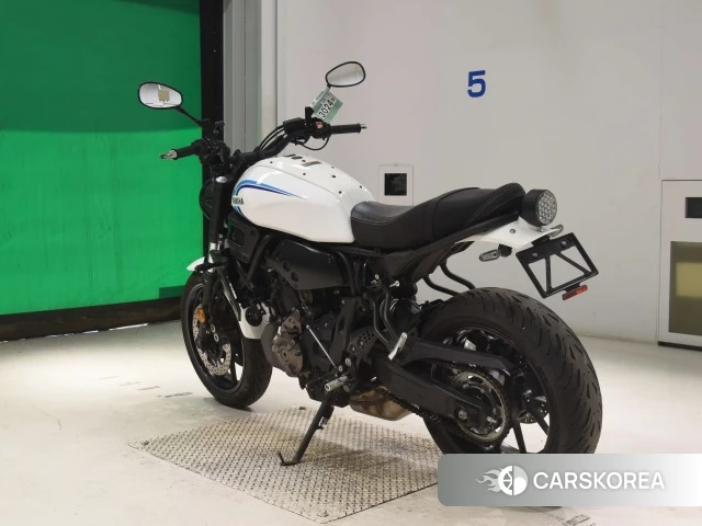Yamaha XSR700 id 4299099 из Японии 6