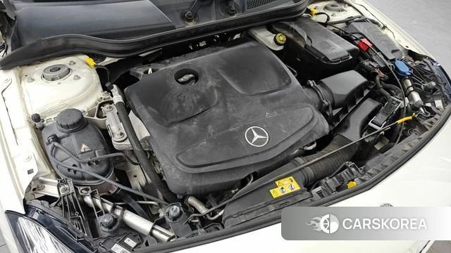 Mercedes-Benz A-Class W176 id 4551972 из Кореи 16