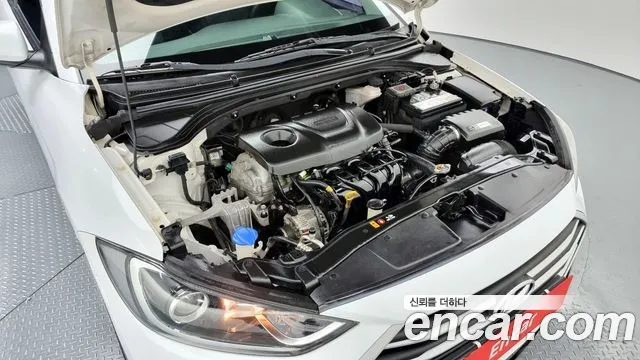 Hyundai Avante AD id 2322520 из Кореи 16