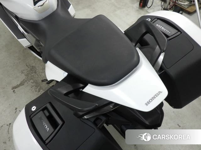 Проданный Honda VFR800F id 3994082 из Японии, фото 20