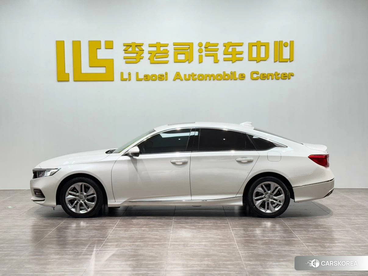 Honda Accord id 4455390 из Китая 28