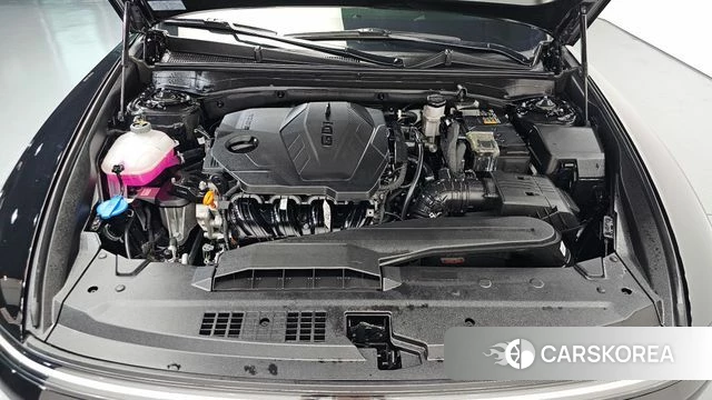 Hyundai Grandeur (GN7) id 4579384 из Кореи 16