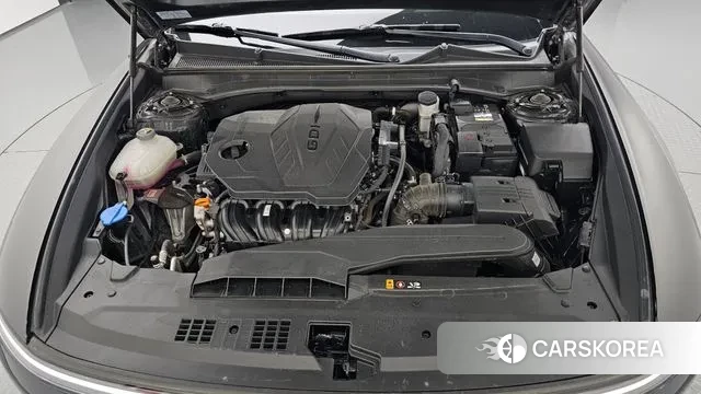 Hyundai Grandeur (GN7) id 2900401 из Кореи 16