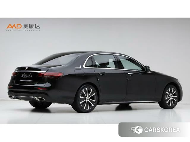 Mercedes-Benz E-class PHEV 2023 Черный из Китая, фото 5