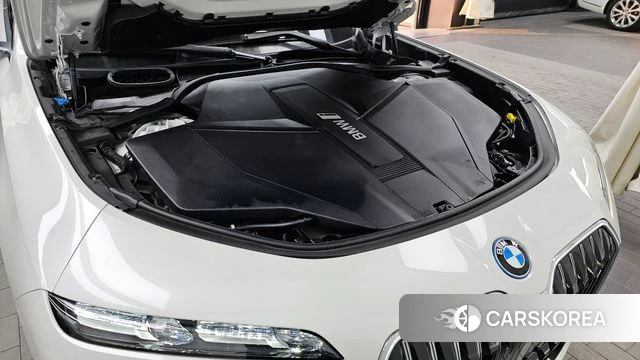 BMW i7 (G70) id 3838520 из Кореи 16