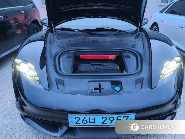 Porsche Taycan id 4561516 из Кореи 12
