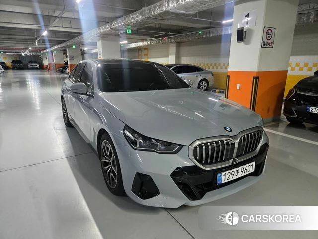 BMW 5 Series (G60) id 3896422 из Кореи 10