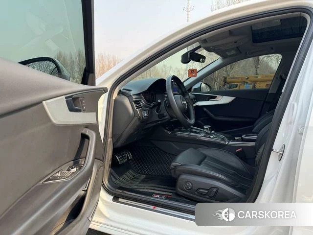 Audi A4L 2021 Белый из Китая, фото 6
