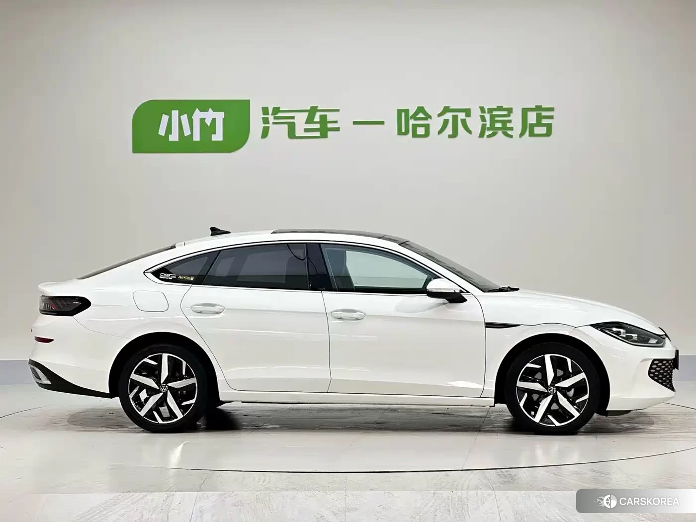 Volkswagen Lamando id 4644548 из Китая 14