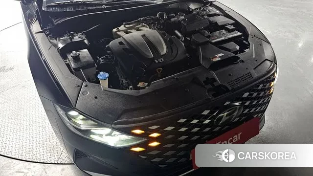 Hyundai The New Grandeur IG id 3718158 из Кореи 16