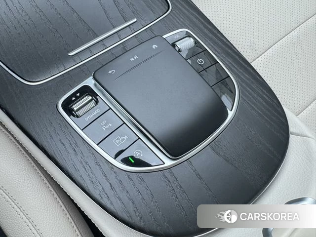 Mercedes-Benz E-class id 4264872 из Китая 16