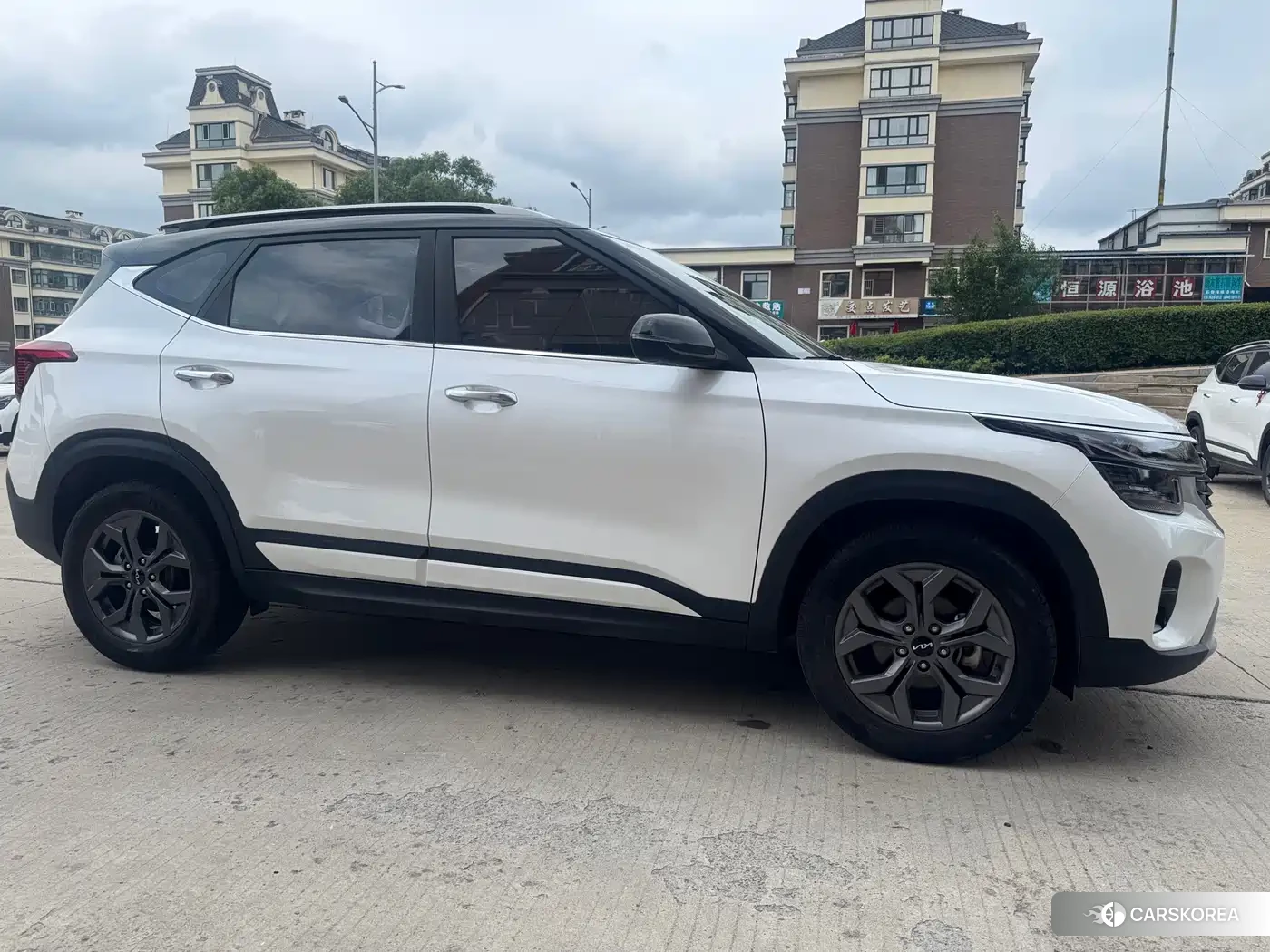 Kia Seltos id 4674377 из Китая 7