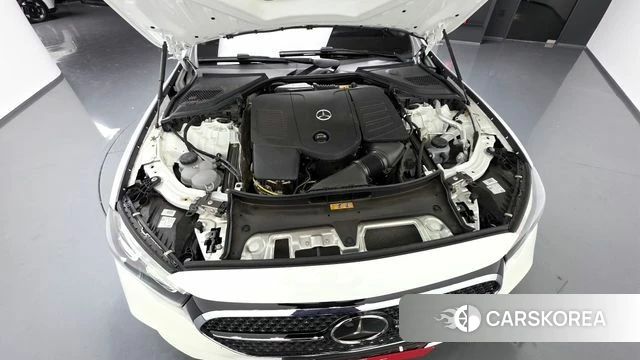 Mercedes-Benz E-Class W214 id 4375085 из Кореи 16