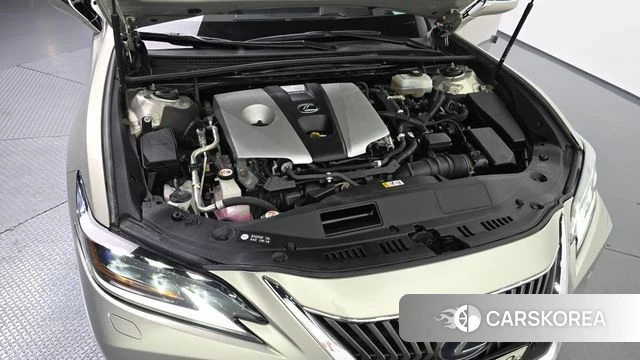 Lexus ES300h 7th generation id 4284125 из Кореи 16