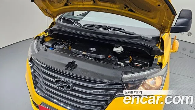 Hyundai The New Grand Starex id 2583102 из Кореи 16