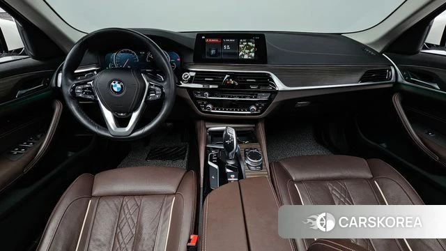 BMW 5 Series (G30) id 4417298 из Кореи 31