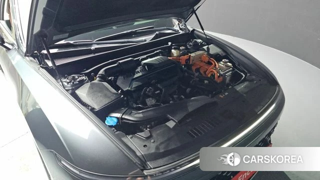 Hyundai Grandeur Hybrid (GN7) id 4194901 из Кореи 29