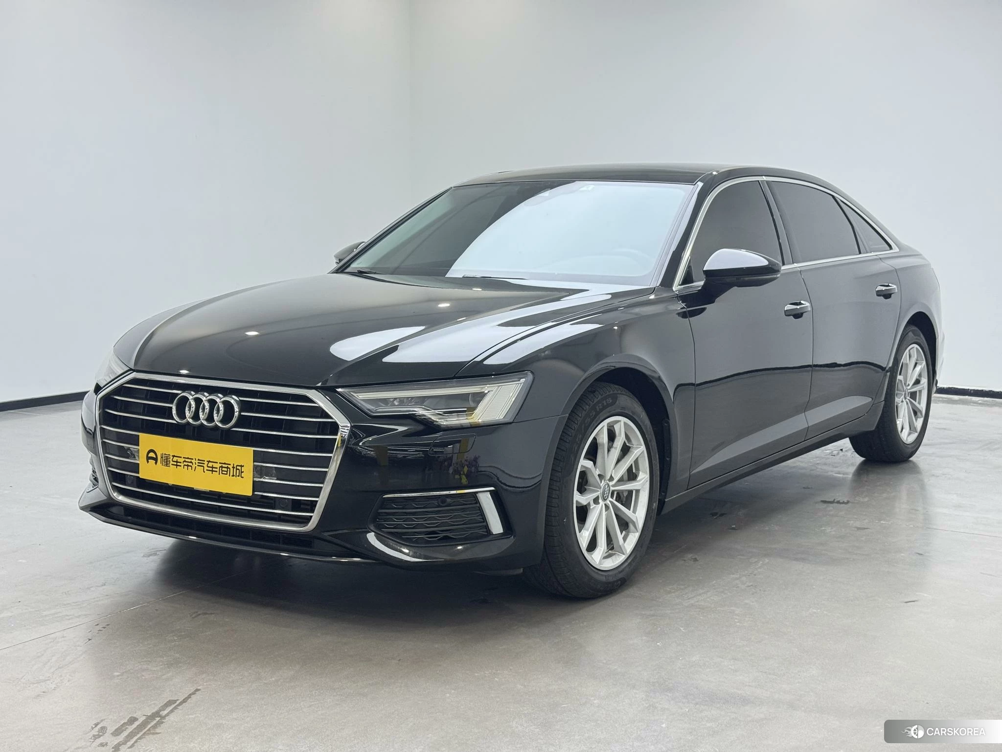 Audi A6L id 4510890 из Китая 16