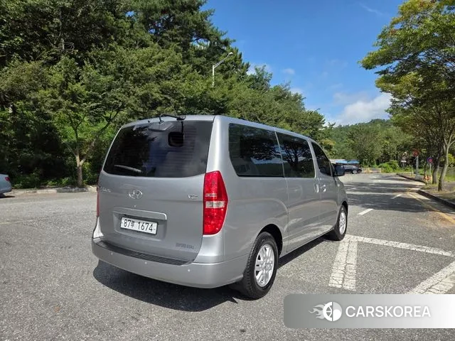 Hyundai The New Grand Starex id 3085292 из Кореи 15