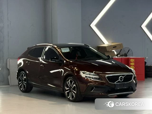 Volvo V40 id 4239002 из Китая 20