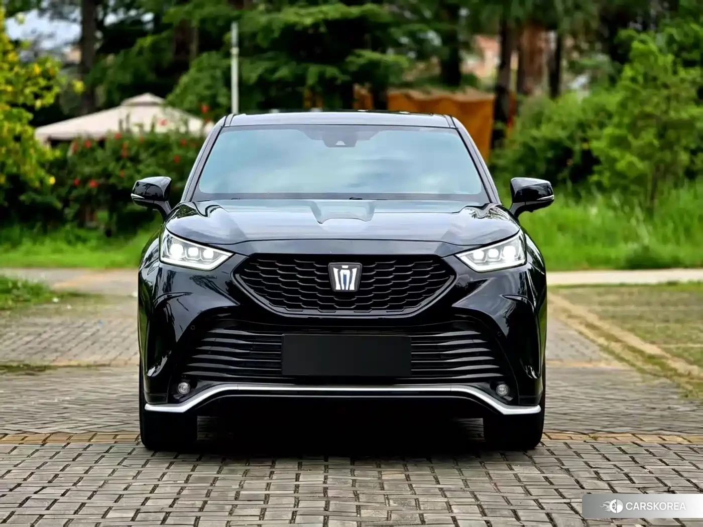 Toyota Crown 2023 Черный из Китая, фото 6