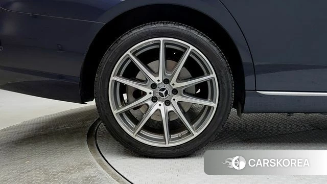 Mercedes-Benz E-Class W213 id 4335437 из Кореи 16