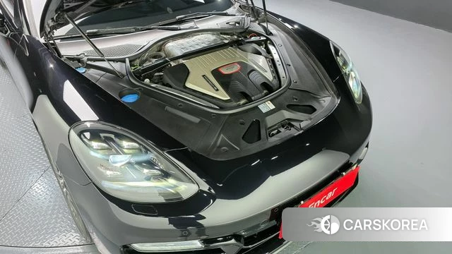 Porsche Panamera (971) id 4284800 из Кореи 31