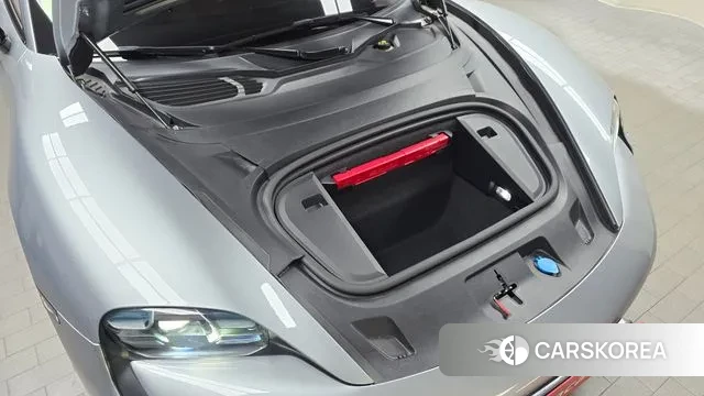 Porsche Taycan id 3281300 из Кореи 16