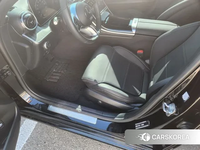 Mercedes-Benz C-Class W206 2024 Черный из Кореи, фото 6