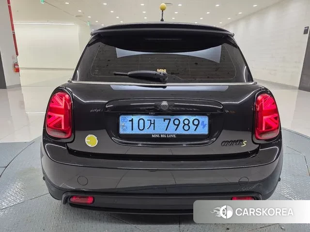 Mini Cooper Electric id 3041292 из Кореи 16