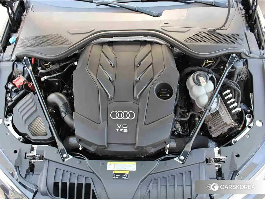 Audi A8 id 4679929 из Китая 12