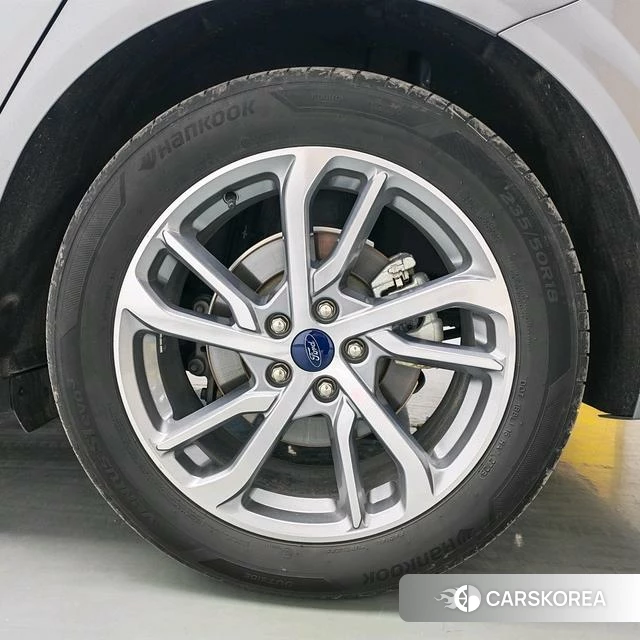 Ford Mondeo id 4212264 из Китая 16