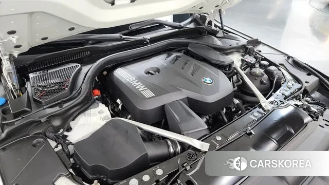 BMW 5 Series (G60) id 3695932 из Кореи 16