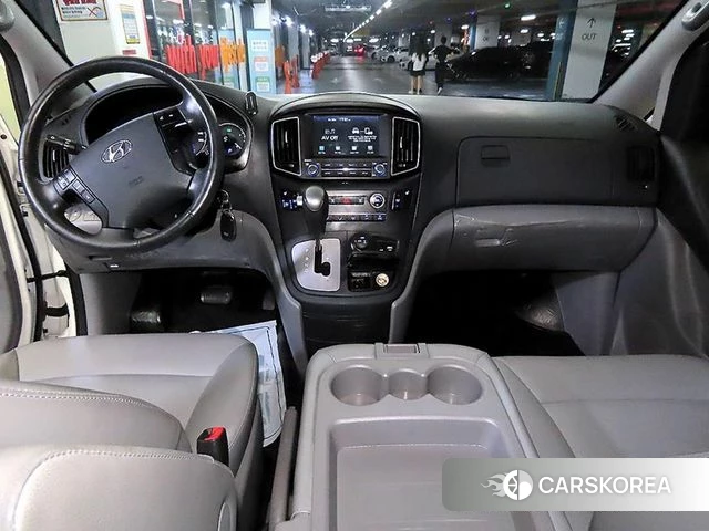 Hyundai The New Grand Starex id 4525084 из Кореи 14