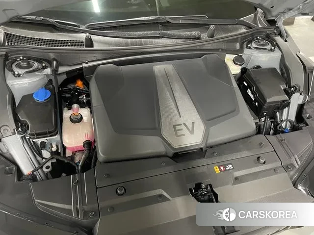 Kia EV6 id 3262905 из Кореи 16