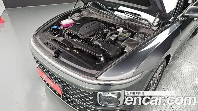 Hyundai Grandeur (GN7) id 2832280 из Кореи 16