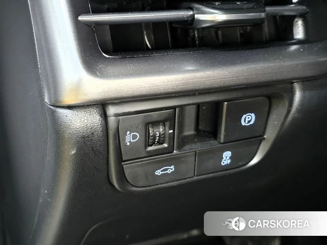 Hyundai Grandeur (GN7) id 3891112 из Кореи 16