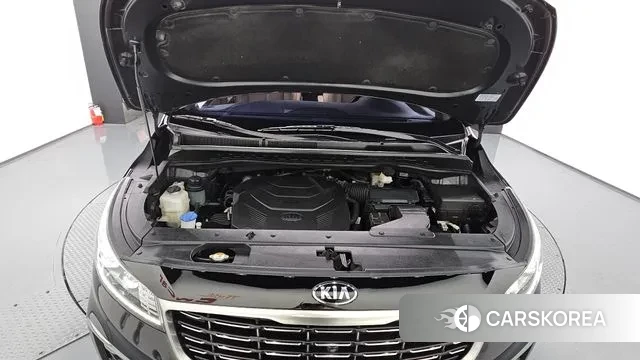 Kia The New Carnival id 2941256 из Кореи 16