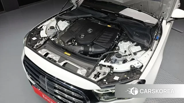 Mercedes-Benz E-Class W214 id 3015858 из Кореи 16