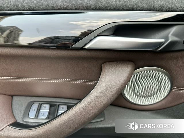 BMW X1 id 4329234 из Китая 12