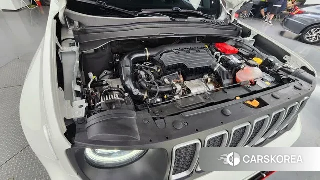 Jeep Renegade id 2905078 из Кореи 16