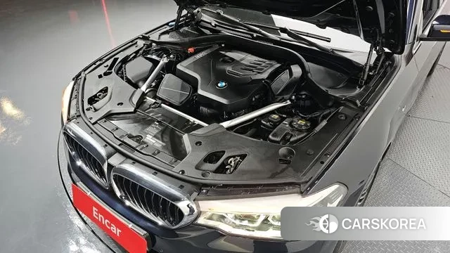 BMW 5 Series (G30) id 3444361 из Кореи 16