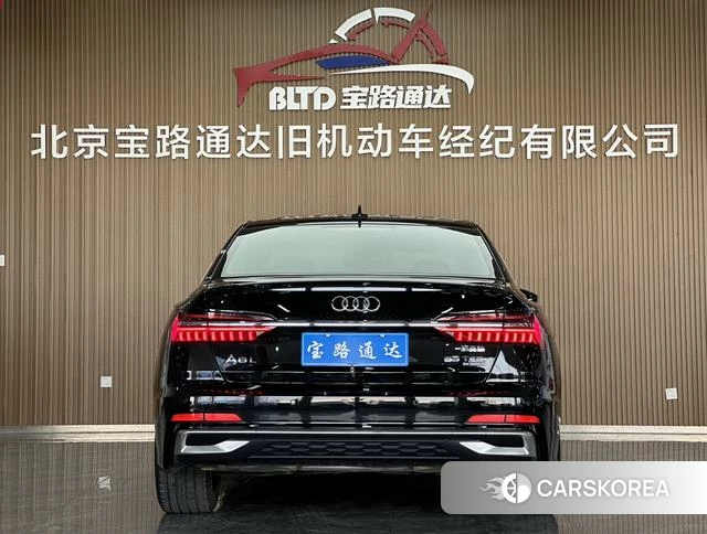 Audi A6L id 4271960 из Китая 14