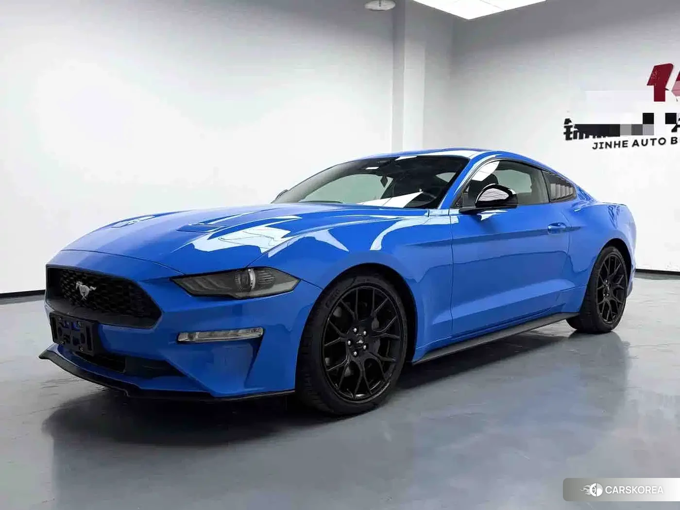 Ford Mustang 2023 Синий из Китая, фото 6