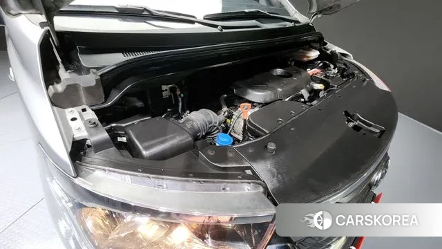 Hyundai The New Grand Starex id 3244011 из Кореи 16