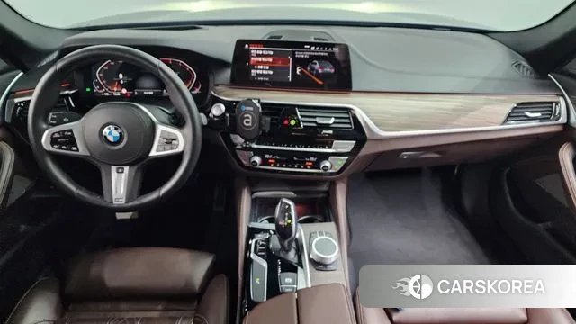 BMW 5 Series (G30) id 3666180 из Кореи 16