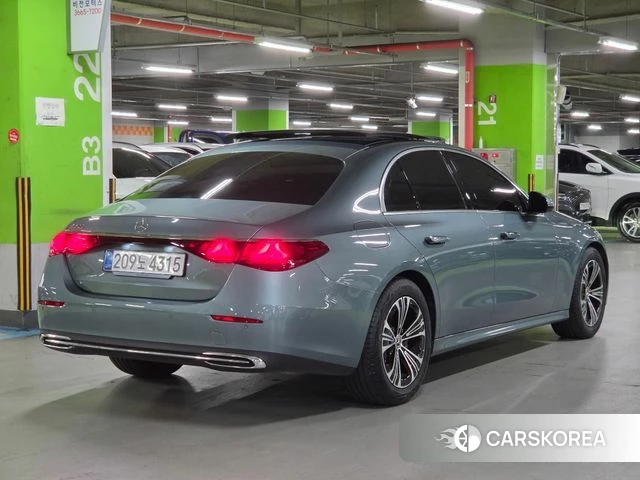 Mercedes-Benz E-Class W214 id 4617583 из Кореи 15